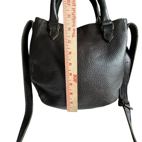 Duluth Trading Lifetime Leather Saddle Bag Item 92050 Black - Picture 6 of 12